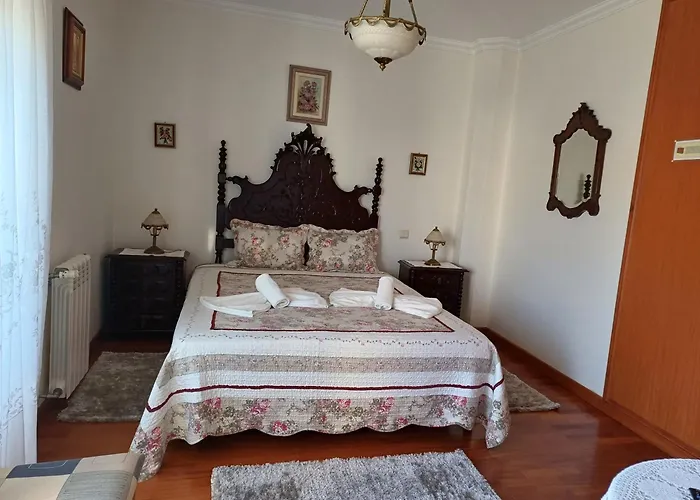 Casa Senhor Dos Passos 纳扎雷